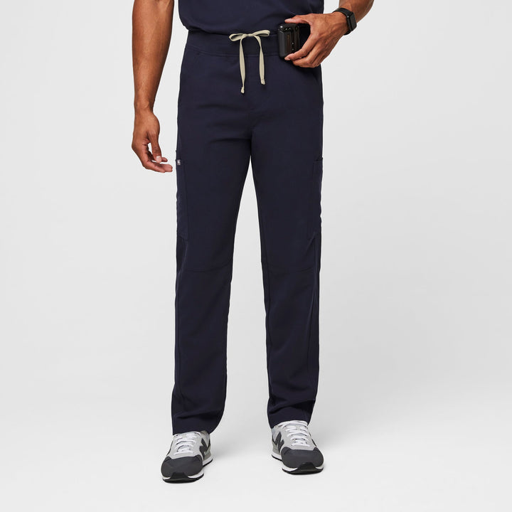 FIGS Axim Cargo Scrub Pant (Men&